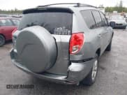 ✅ 2006 Toyota RAV4 Limited • VIN: JTMZK34V765000422 • Лот: 41334290. Опубликован ранее на IAAI с пробегом 201 993 миль. Бесплатный доступ к архиву аукционных продаж из США и подробный отчёт об истории автомобиля на DreamBid. Изображение 6.