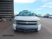 ✅ 2007 Chevrolet Silverado 1500 Work Truck • VIN: 1GCEC14C37E603948 • Лот: 43411938. Опубликован ранее на IAAI с пробегом Не указан. Бесплатный доступ к архиву аукционных продаж из США и подробный отчёт об истории автомобиля на DreamBid. Изображение 6.