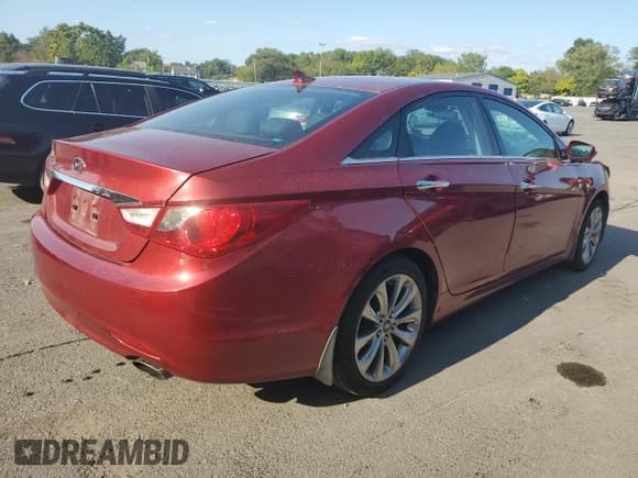 ✅ 2011 Hyundai Sonata SE • VIN: 5NPEC4AC3BH163695 • Lot: 71006194. Listed on Copart with 159,488 mi. Free auction sales archive from the USA and detailed vehicle history report at DreamBid. Image 3.
