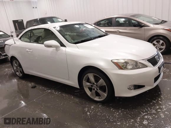 ✅ 2010 Lexus IS 250 C • VIN: JTHFF2C20A2513920 • Lot: 42084678. Listed on IAAI with 175,530 mi. Free auction sales archive from the USA and detailed vehicle history report at DreamBid. Image 1.