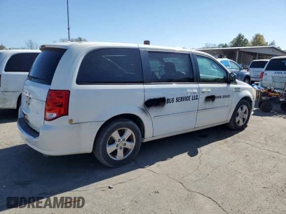 2013 Dodge Grand Caravan SE с VIN 2C4RDGBG2DR762630, выставлен на аукционе Copart как лот 84471635 с пробегом 121 815 миль миль и Чистый • Clean title. История ставок и продаж доступна на DreamBid. Изображение 3.