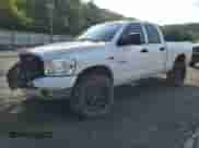 2008 Dodge 1500 SLT z VIN 1D7HU18208S548024, wystawiony jako Copart lot #64577494 z przebiegiem 203 264 mil mil oraz Szkoda całkowita • Salvage title. Historia ofert i sprzedaży dostępna na DreamBid. Obrazek 1.