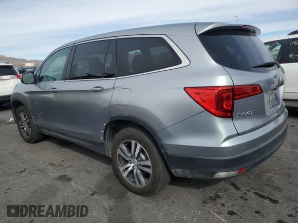 ✅ 2017 Honda Pilot EX-L • VIN: 5FNYF5H50HB011995 • Лот: 92096525. Опубликован ранее на Copart с пробегом 120 425 миль. Бесплатный доступ к архиву аукционных продаж из США и подробный отчёт об истории автомобиля на DreamBid. Изображение 2.