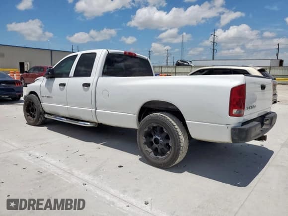 ✅ 2004 Dodge 2500 ST • VIN: 3D7KA28D84G159140 • Lot: 60584795. Wystawiony na Copart z przebiegiem 242 612 mil. Bezpłatny archiwum sprzedaży aukcyjnych z USA i szczegółowy raport historii pojazdu na DreamBid. Zdjęcie 2.