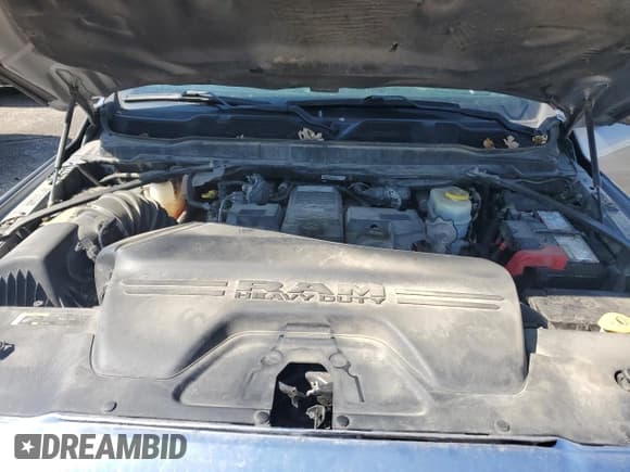 ✅ 2019 Ram 2500 Laramie • VIN: 3C6UR5FLXKG657240 • Lot: 80850645. Listed on Copart with 142,249 mi. Free auction sales archive from the USA and detailed vehicle history report at DreamBid. Image 11.