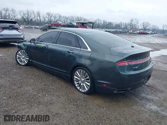 ✅ 2015 Lincoln MKZ • VIN: 3LN6L2J90FR616800 • Lot: 41683401. Wystawiony na IAAI z przebiegiem 92 239 mil. Bezpłatny archiwum sprzedaży aukcyjnych z USA i szczegółowy raport historii pojazdu na DreamBid. Zdjęcie 3.