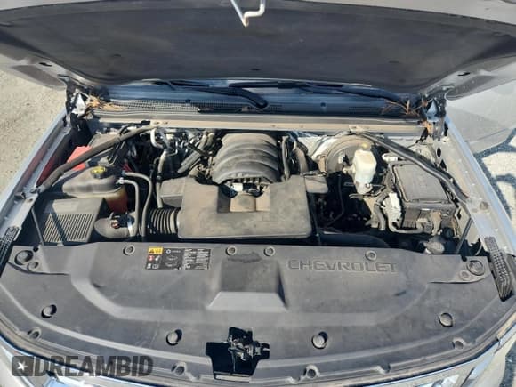 ✅ 2016 Chevrolet Suburban LTZ • VIN: 1GNSKJKC6GR340024 • Lot: 81141645. Wystawiony na Copart z przebiegiem 139 476 mil. Bezpłatny archiwum sprzedaży aukcyjnych z USA i szczegółowy raport historii pojazdu na DreamBid. Zdjęcie 12.