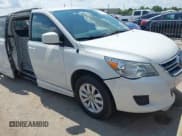 ✅ 2012 Volkswagen Routan SE • VIN: 2C4RVABG3CR354131 • Lot: 42922689. Listed on IAAI with 144,458 mi. Free auction sales archive from the USA and detailed vehicle history report at DreamBid. Image 1.