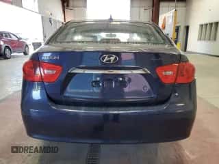 2010 Hyundai Elantra GLS z VIN KMHDU4AD1AU135489, wystawiony jako Copart lot #76982124 z przebiegiem 149 991 mil mil oraz Szkoda całkowita • Salvage title. Historia ofert i sprzedaży dostępna na DreamBid. Obrazek 6.