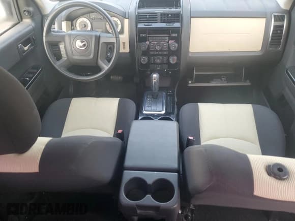 ✅ 2008 Mazda Tribute Sport • VIN: 4F2CZ02Z08KM10442 • Лот: 77075774. Опубликован ранее на Copart с пробегом Не указан. Бесплатный доступ к архиву аукционных продаж из США и подробный отчёт об истории автомобиля на DreamBid. Изображение 8.