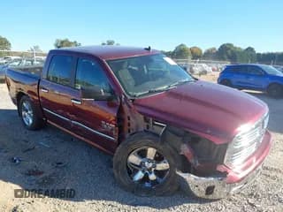 ✅ 2017 Ram 1500 Big Horn • VIN: 3C6RR7LT7HG595004 • Lot: 43504009. Wystawiony na IAAI z przebiegiem 183 708 mil. Bezpłatny archiwum sprzedaży aukcyjnych z USA i szczegółowy raport historii pojazdu na DreamBid. Zdjęcie 1.