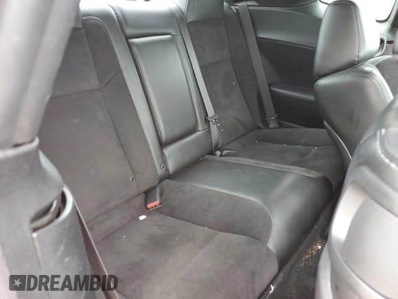 ✅ 2019 Dodge Challenger R/T Scat Pack Widebody • VIN: 2C3CDZFJ0KH741077 • Lot: 50242034. Wystawiony na Copart z przebiegiem 13 339 mil. Bezpłatny archiwum sprzedaży aukcyjnych z USA i szczegółowy raport historii pojazdu na DreamBid. Zdjęcie 10.