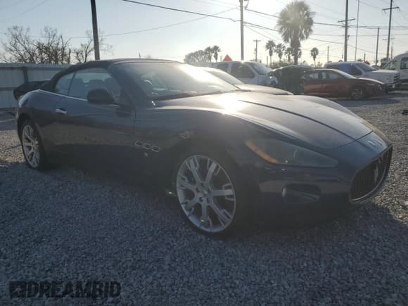 ✅ 2011 Maserati GranTurismo • VIN: ZAM45KMA3B0055879 • Lot: 44449125. Listed on Copart with 65,971 mi. Free auction sales archive from the USA and detailed vehicle history report at DreamBid. Image 4.