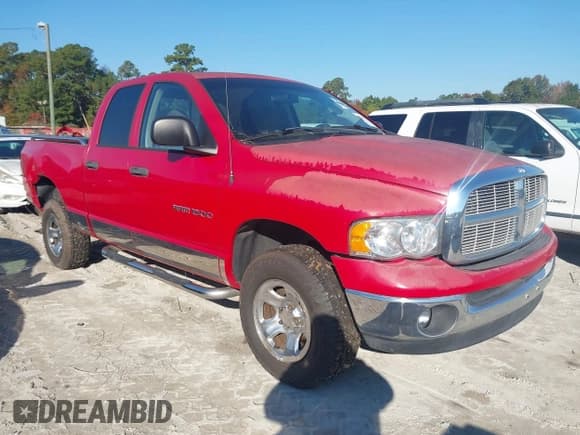 ✅ 2005 Dodge 1500 SLT • VIN: 1D7HU18NX5S169280 • Lot: 43589772. Wystawiony na IAAI z przebiegiem 196 907 mil. Bezpłatny archiwum sprzedaży aukcyjnych z USA i szczegółowy raport historii pojazdu na DreamBid. Zdjęcie 1.