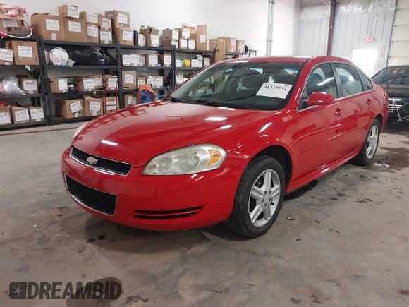 2013 Chevrolet Impala Police with VIN 2G1WD5E37D1224271, listed as a IAAI auction lot 41325592 with 90,009 mi miles and . Bid and sale history available at DreamBid. Image 2.