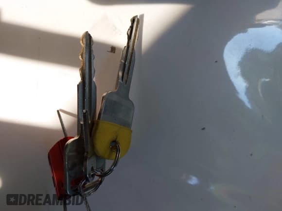 ✅ 1993 Isuzu Trooper LS • VIN: JACDH58W0P7912837 • Lot: 43084322. Listed on IAAI with 268,814 mi. Free auction sales archive from the USA and detailed vehicle history report at DreamBid. Image 11.