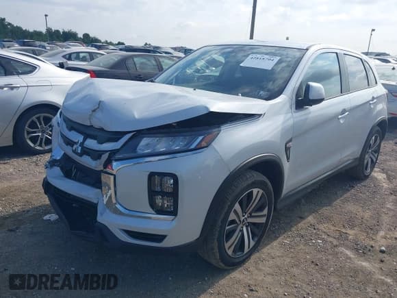 ✅ 2024 Mitsubishi Outlander S • VIN: JA4ARUAU4RU016849 • Lot: 42818704. Listed on IAAI with 7,348 mi. Free auction sales archive from the USA and detailed vehicle history report at DreamBid. Image 6.