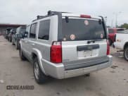 ✅ 2010 Jeep Commander Sport • VIN: 1J4RH4GK3AC108122 • Lot: 42173507. Listed on IAAI with 249,593 mi. Free auction sales archive from the USA and detailed vehicle history report at DreamBid. Image 3.