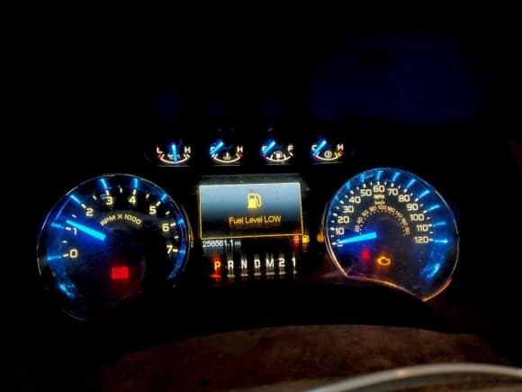 ✅ 2012 Ford F-150 XLT • VIN: 1FTFW1ET6CKD93433 • Lot: 94806865. Listed on Copart with 258,561 mi. Free auction sales archive from the USA and detailed vehicle history report at DreamBid. Image 9.