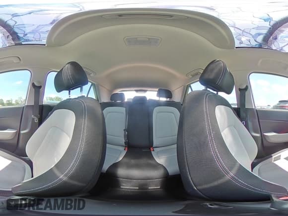 ✅ 2022 Hyundai Venue SEL • VIN: KMHRC8A36NU161468 • Lot: 54186065. Listed on Copart with 28,044 mi. Free auction sales archive from the USA and detailed vehicle history report at DreamBid. Image 14.