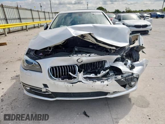 ✅ 2014 BMW 5 Series 535d • VIN: WBAXA5C58ED689752 • Лот: 81325775. Опубликован ранее на Copart с пробегом 56 195 миль. Бесплатный доступ к архиву аукционных продаж из США и подробный отчёт об истории автомобиля на DreamBid. Изображение 5.