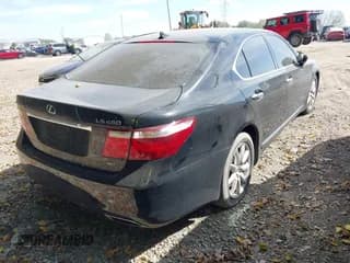 ✅ 2009 Lexus LS 460 • VIN: JTHCL46F795002351 • Лот: 43370458. Опубликован ранее на IAAI с пробегом 384 651 миль. Бесплатный доступ к архиву аукционных продаж из США и подробный отчёт об истории автомобиля на DreamBid. Изображение 4.