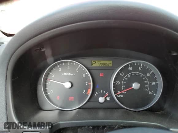 ✅ 2007 Hyundai Accent GS • VIN: KMHCM36C87U010519 • Lot: 78792404. Wystawiony na Copart z przebiegiem 139 802 mil mil. Skorzystaj z bezpłatnego archiwum sprzedaży aukcyjnych z USA i zobacz szczegółowy raport historii pojazdu na DreamBid. Zdjęcie 9.