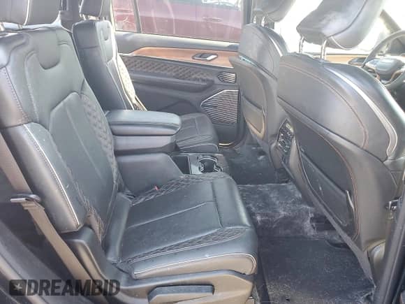 ✅ 2024 Jeep Grand Cherokee Summit Reserve • VIN: 1C4RJKEG3R8928163 • Lot: 84608565. Listed on Copart with 15,615 mi. Free auction sales archive from the USA and detailed vehicle history report at DreamBid. Image 11.