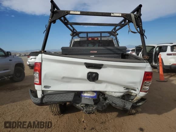 ✅ 2024 Ram 2500 Tradesman • VIN: 3C6UR5HJ5RG131619 • Lot: 92401865. Listed on Copart with 32,774 mi. Free auction sales archive from the USA and detailed vehicle history report at DreamBid. Image 6.