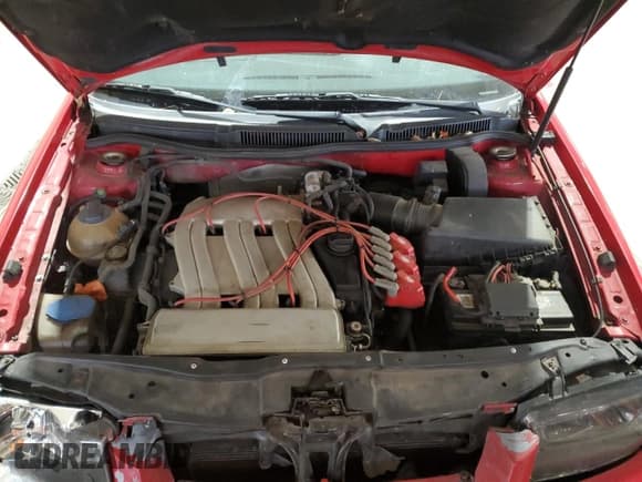 ✅ 2000 Volkswagen Jetta • VIN: 3VWTE29M6YM129964 • Лот: 90285335. Опубликован ранее на Copart с пробегом 129 178 миль. Бесплатный доступ к архиву аукционных продаж из США и подробный отчёт об истории автомобиля на DreamBid. Изображение 11.