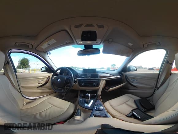 ✅ 2014 BMW 3 Series 328i xDrive • VIN: WBA3G7C56EF186055 • Лот: 42893057. Опубликован ранее на IAAI с пробегом 190 080 миль. Бесплатный доступ к архиву аукционных продаж из США и подробный отчёт об истории автомобиля на DreamBid. Изображение 18.