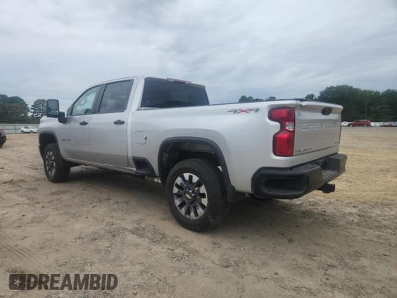 ✅ 2023 Chevrolet Silverado 2500HD Custom • VIN: 2GC4YMEY1P1727467 • Лот: 70299495. Опубликован ранее на Copart с пробегом 242 482 миль. Бесплатный доступ к архиву аукционных продаж из США и подробный отчёт об истории автомобиля на DreamBid. Изображение 2.