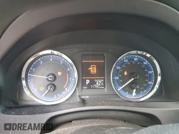 ✅ 2019 Toyota Corolla SE • VIN: 2T1BURHE3KC244090 • Lot: 90396335. Listed on Copart with 71,780 mi. Free auction sales archive from the USA and detailed vehicle history report at DreamBid. Image 9.