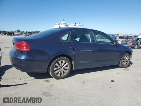 ✅ 2013 Volkswagen Passat S • VIN: 1VWAH7A35DC014637 • Lot: 86987325. Listed on Copart with 201,923 mi. Free auction sales archive from the USA and detailed vehicle history report at DreamBid. Image 3.