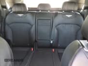 ✅ 2018 Bentley Bentayga Signature • VIN: SJAAC2ZV8JC020603 • Lot: 44983945. Wystawiony na Copart z przebiegiem 48 565 mil. Bezpłatny archiwum sprzedaży aukcyjnych z USA i szczegółowy raport historii pojazdu na DreamBid. Zdjęcie 10.