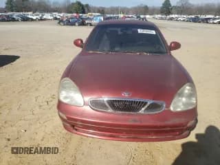 ✅ 2000 Daewoo Nubira CDX • VIN: KLAJB82Z7YK546648 • Lot: 43050445. Wystawiony na Copart z przebiegiem 77 874 mil. Bezpłatny archiwum sprzedaży aukcyjnych z USA i szczegółowy raport historii pojazdu na DreamBid. Zdjęcie 5.