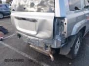 ✅ 2015 Jeep Patriot Altitude • VIN: 1C4NJPBA2FD280524 • Лот: 43763739. Опубликован ранее на IAAI с пробегом 108 451 миль. Бесплатный доступ к архиву аукционных продаж из США и подробный отчёт об истории автомобиля на DreamBid. Изображение 6.