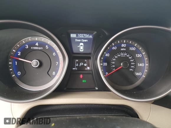 ✅ 2014 Hyundai Elantra • VIN: KMHD35LHXEU225321 • Lot: 91099785. Listed on Copart with 102,754 mi. Free auction sales archive from the USA and detailed vehicle history report at DreamBid. Image 9.