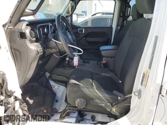 ✅ 2022 Jeep Wrangler Unlimited High Tide • VIN: 1C4HJXDG6NW167239 • Lot: 81921624. Listed on Copart with 37,047 mi. Free auction sales archive from the USA and detailed vehicle history report at DreamBid. Image 7.