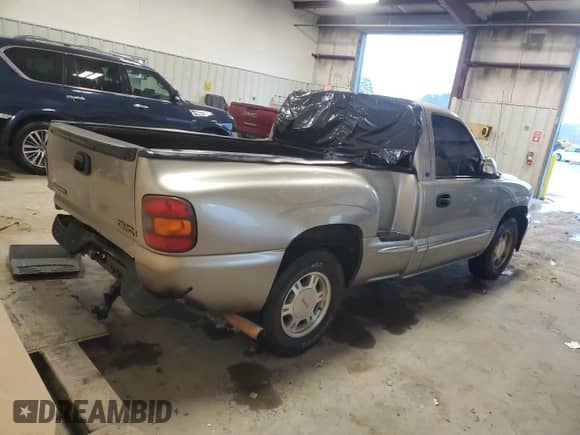 2000 GMC Sierra 1500 SLE с VIN 1GTEC14W2YZ108466, выставлен на аукционе Copart как лот 47326275 с пробегом 157 548 миль миль и Списание • Salvage title. История ставок и продаж доступна на DreamBid. Изображение 3.