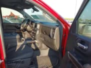 ✅ 2021 Chevrolet Silverado 1500 LT Trail Boss • VIN: 1GCPYFEL2MZ386824 • Lot: 43395336. Wystawiony na IAAI z przebiegiem 70 010 mil. Bezpłatny archiwum sprzedaży aukcyjnych z USA i szczegółowy raport historii pojazdu na DreamBid. Zdjęcie 5.