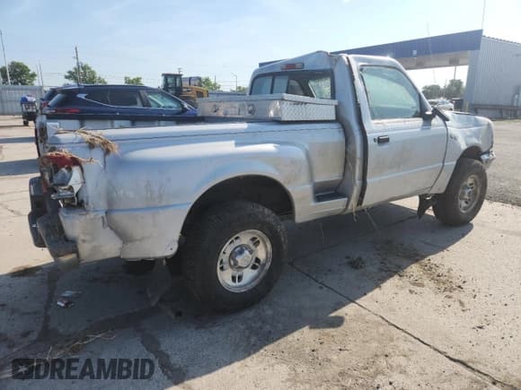 ✅ 1997 Ford Ranger XLT • VIN: 1FTCR11X0VPB24210 • Lot: 61828005. Listed on Copart with 197,083 mi. Free auction sales archive from the USA and detailed vehicle history report at DreamBid. Image 3.
