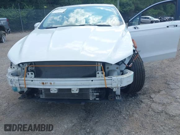 ✅ 2017 Ford Fusion SE • VIN: 3FA6P0PU2HR136355 • Lot: 42694227. Listed on IAAI with 126,952 mi. Free auction sales archive from the USA and detailed vehicle history report at DreamBid. Image 6.