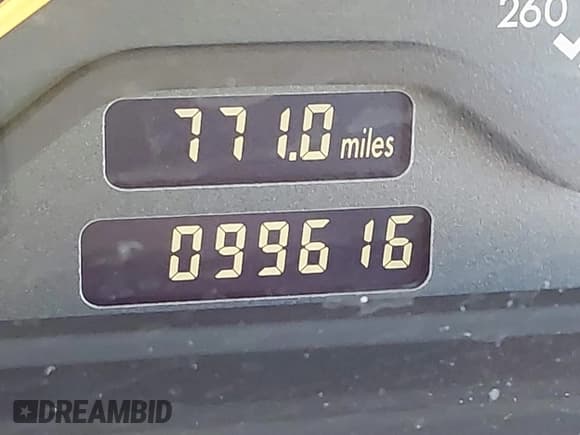 ✅ 2000 Mercedes-Benz C 230 Kompressor • VIN: WDBHA24G9YA856825 • Lot: 41418925. Wystawiony na IAAI z przebiegiem 99 616 mil. Bezpłatny archiwum sprzedaży aukcyjnych z USA i szczegółowy raport historii pojazdu na DreamBid. Zdjęcie 15.