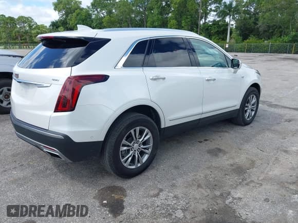 ✅ 2022 Cadillac XT5 FWD Premium Luxury • VIN: 1GYKNCRS3NZ182709 • Lot: 43384902. Wystawiony na IAAI z przebiegiem 91 161 mil. Bezpłatny archiwum sprzedaży aukcyjnych z USA i szczegółowy raport historii pojazdu na DreamBid. Zdjęcie 4.