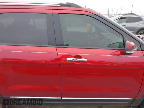 ✅ 2015 Ford Explorer Limited • VIN: 1FM5K7F90FGB89193 • Lot: 41792865. Wystawiony na IAAI z przebiegiem 44 735 mil. Bezpłatny archiwum sprzedaży aukcyjnych z USA i szczegółowy raport historii pojazdu na DreamBid. Zdjęcie 13.