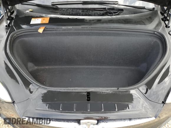 ✅ 2017 Tesla Model X P90D • VIN: 5YJXCAE49HF077650 • Lot: 66477832. Listed on Copart with 75,558 mi. Free auction sales archive from the USA and detailed vehicle history report at DreamBid. Image 12.