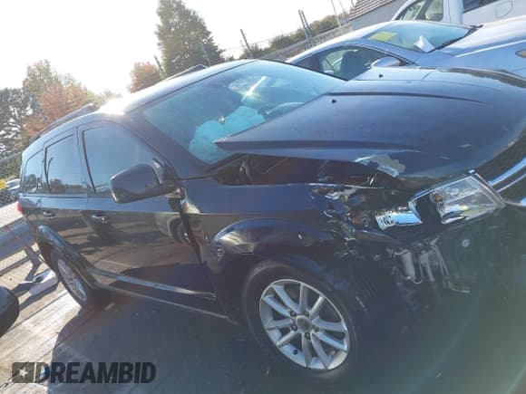 ✅ 2013 Dodge Journey SXT • VIN: 3C4PDCBG2DT572730 • Lot: 43520448. Listed on IAAI with 212,587 mi. Free auction sales archive from the USA and detailed vehicle history report at DreamBid. Image 13.