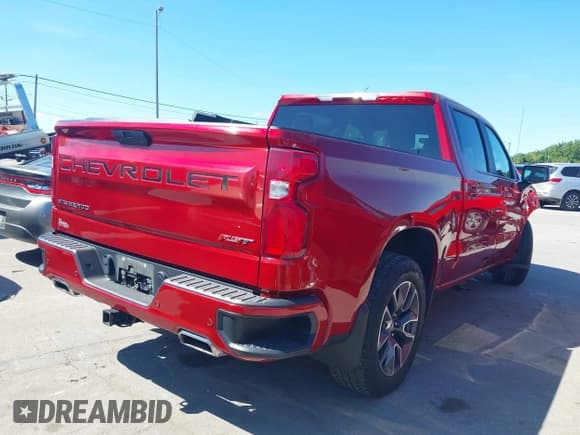 ✅ 2021 Chevrolet Silverado 1500 RST • VIN: 3GCUYEED2MG196964 • Lot: 43010571. Wystawiony na IAAI z przebiegiem 96 200 mil. Bezpłatny archiwum sprzedaży aukcyjnych z USA i szczegółowy raport historii pojazdu na DreamBid. Zdjęcie 4.