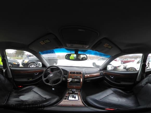 ✅ 2004 Hyundai XG • VIN: KMHFU45E34A272869 • Лот: 43698280. Опубликован ранее на IAAI с пробегом 175 963 миль. Бесплатный доступ к архиву аукционных продаж из США и подробный отчёт об истории автомобиля на DreamBid. Изображение 19.